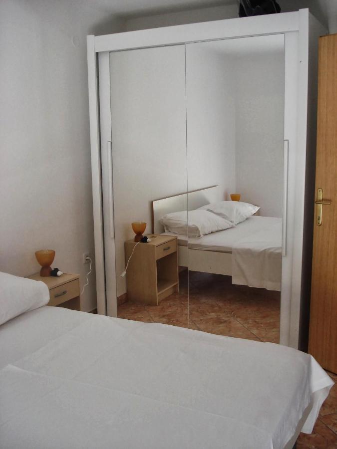 Apartments Luvi Трогир Номер фото
